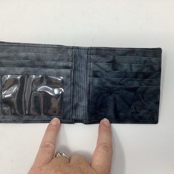 Dopp Wallet - Picture 3 of 12